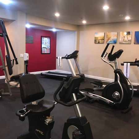 Comfort Inn & Suites Orange County John Wayne Airport Santa Ana Esterno foto