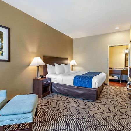 Comfort Inn & Suites Orange County John Wayne Airport Santa Ana Esterno foto