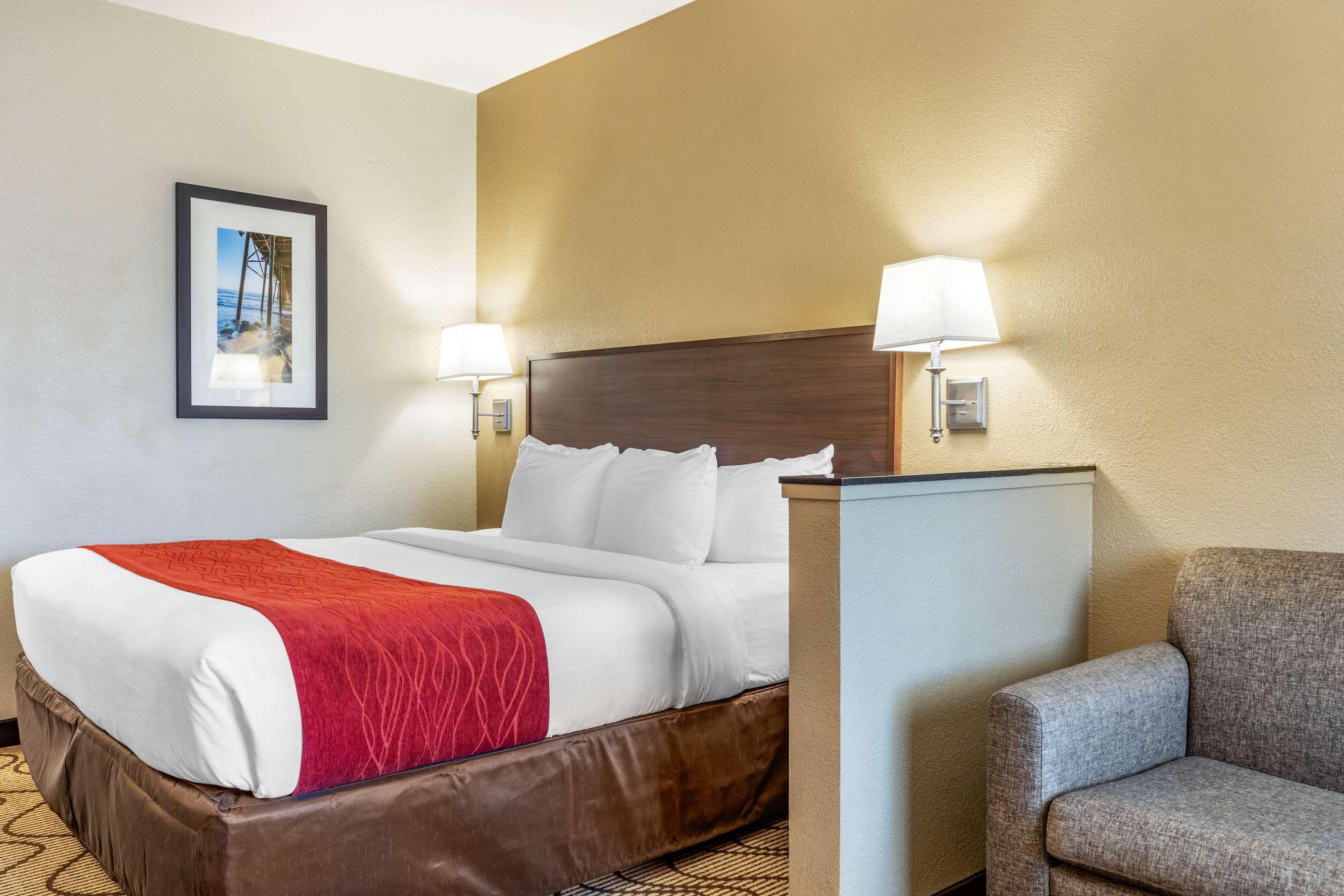 Comfort Inn & Suites Orange County John Wayne Airport Santa Ana Esterno foto