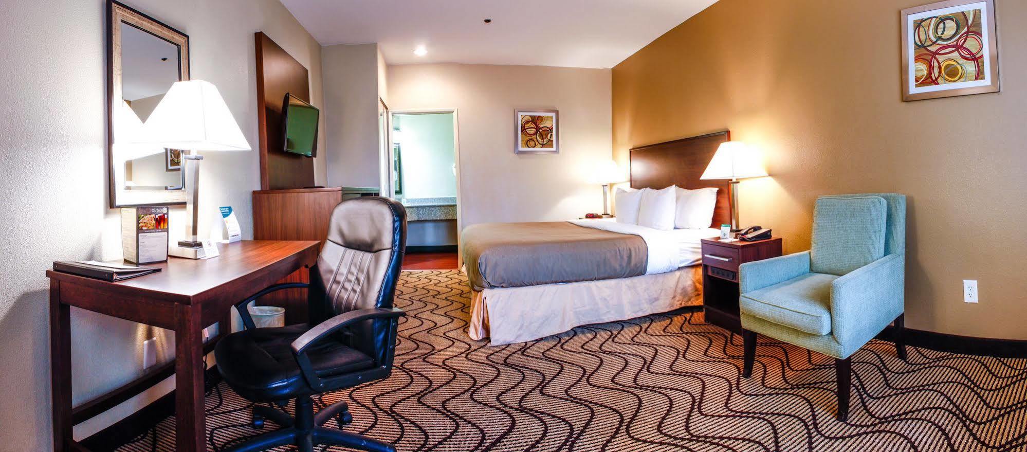 Comfort Inn & Suites Orange County John Wayne Airport Santa Ana Esterno foto