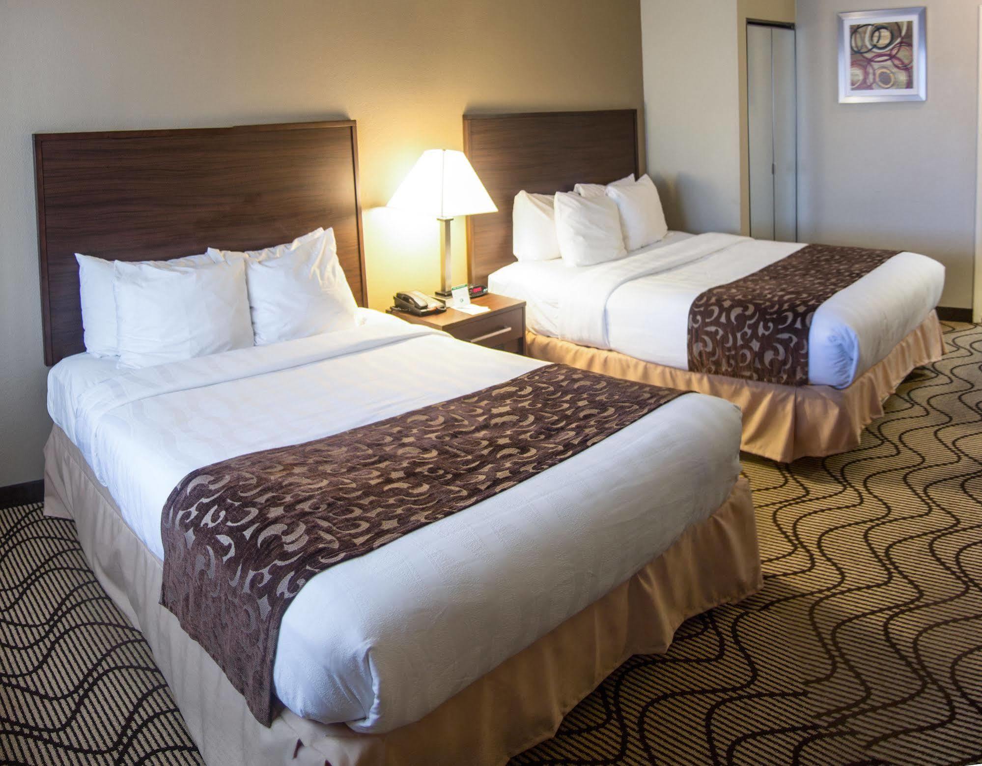 Comfort Inn & Suites Orange County John Wayne Airport Santa Ana Esterno foto